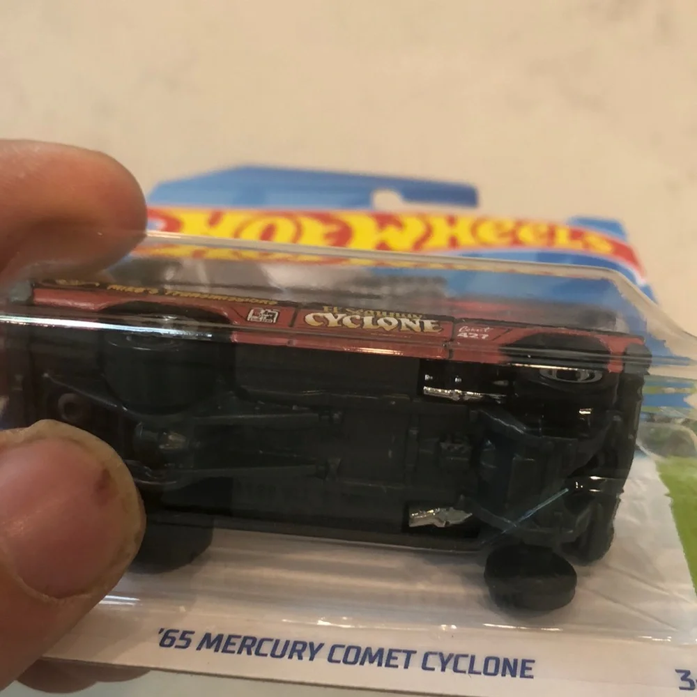 Hot Wheels '65 Mercury Comet Cyclone Die-Cast Car